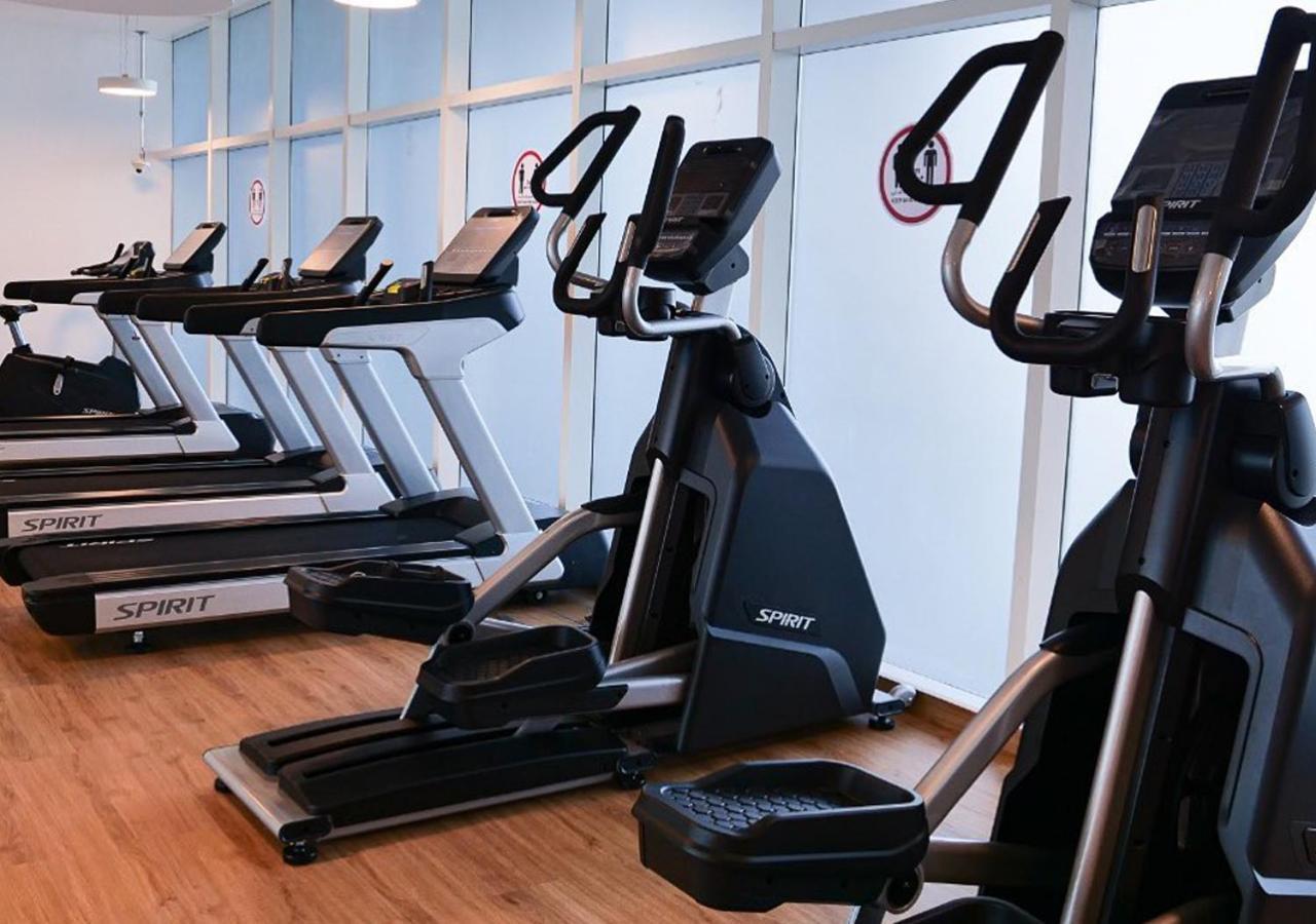 Park Regis Business Bay Hotel Дубай Екстериор снимка