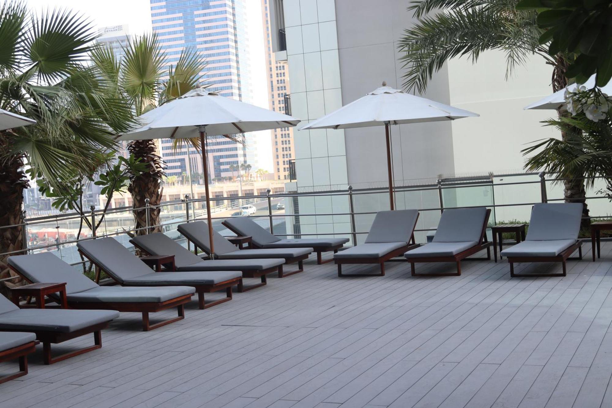 Park Regis Business Bay Hotel Дубай Екстериор снимка