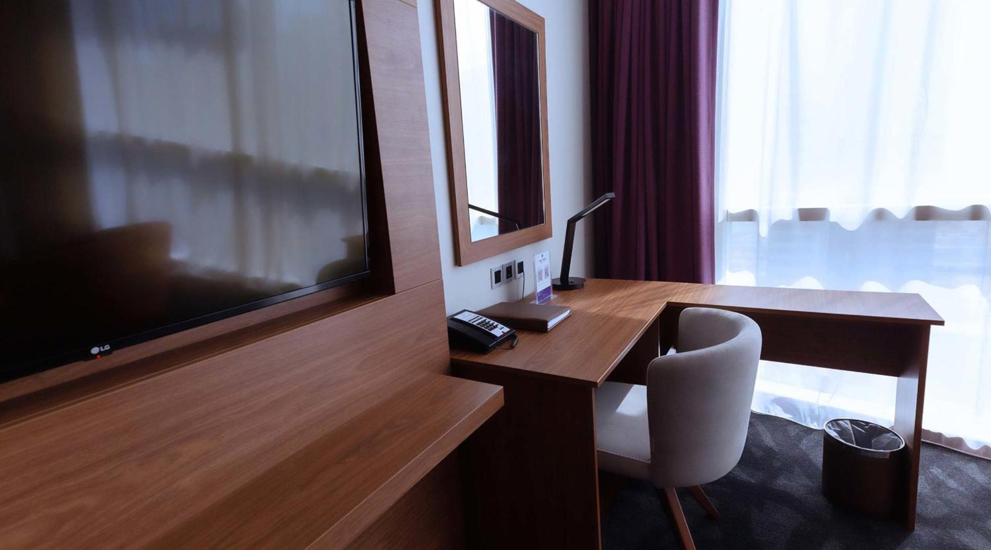 Park Regis Business Bay Hotel Дубай Екстериор снимка